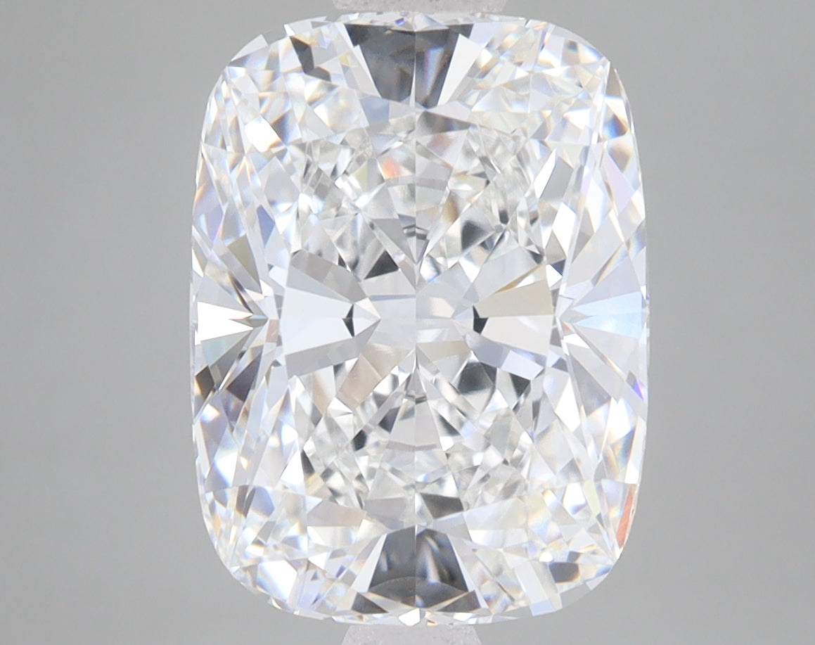 5.04ct Elongated Cushion lab-grown diamond, E VVS2 – 360° view