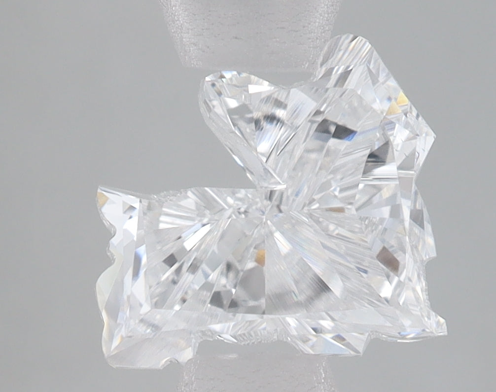 1.68ct Dog lab-grown diamond, E VVS2 – 360° view