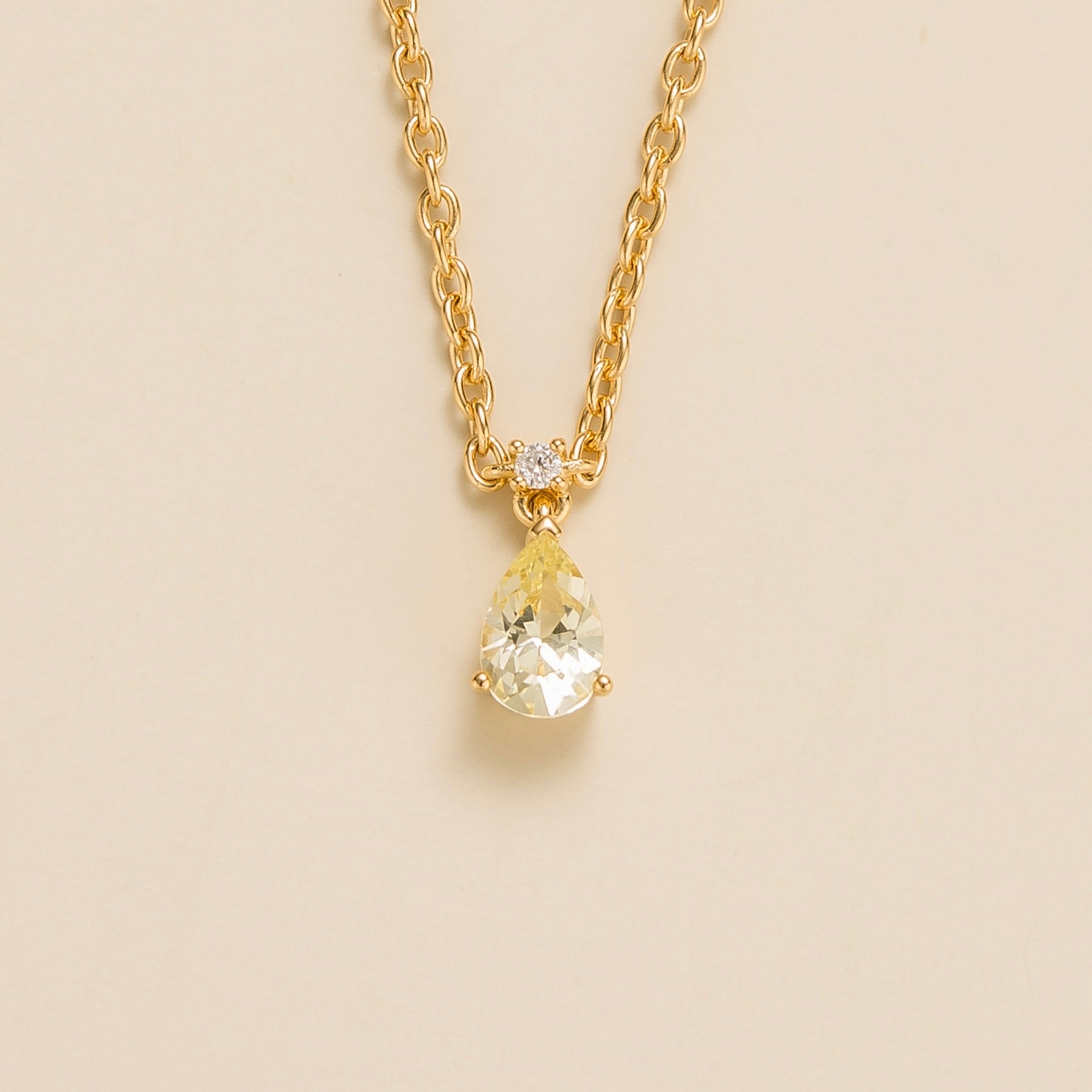 Ori Small Pendant Necklace In Yellow Sapphire & Diamond Set In Gold
