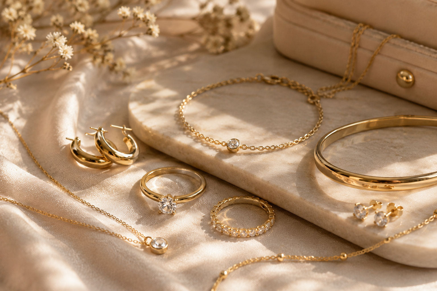 Best 14K Gold Jewellery Pieces to Wear Every Day