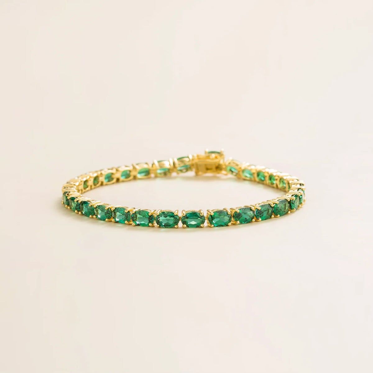 Salto Emerald Oval Tennis Bracelet in Gold
