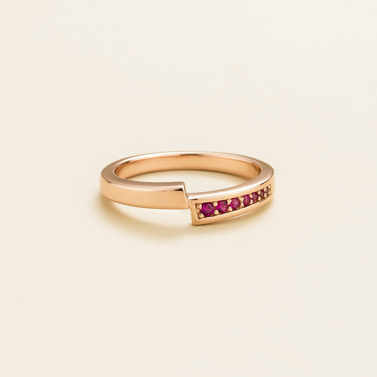 Vero Ruby Asymmetric Pavé Band Ring in Rose Gold