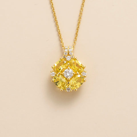 Pristi Gold Necklace Diamond and Yellow Sapphire Pristi Gold Necklace Diamond and Yellow Sapphire