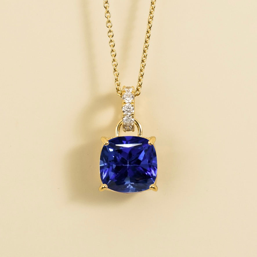 Cushion-cut lab-grown blue sapphire and diamond hoop pendant necklace in gold | Juvetti London