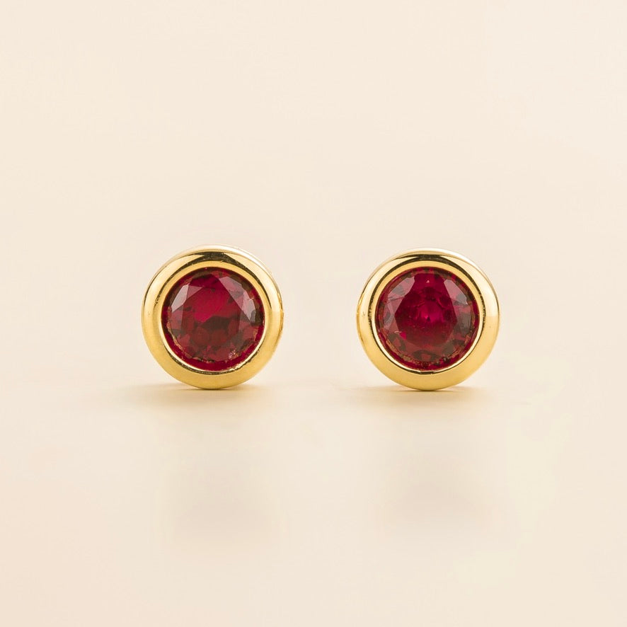 Round bezel-set lab-grown ruby Margo earrings in gold | Juvetti London