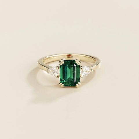 Emerald Earrings Juvetti Jewellery London Serene White Gold Earrings Set With Emerald