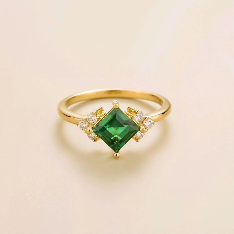 Amore Gold Ring Emerald and Diamond Bespoke Jewellery From London