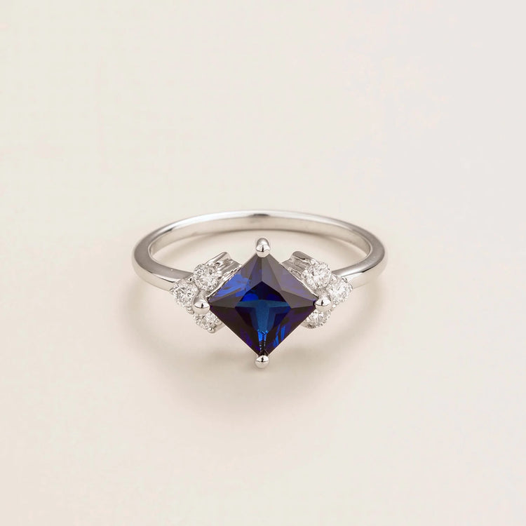 Amore White Gold Ring Blue Sapphire and Diamond Bespoke Jewellery From London