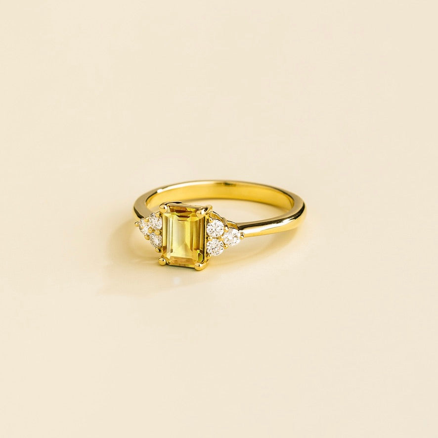 Chateau Yellow Sapphire Emerald-Cut & Diamond Ring in Gold