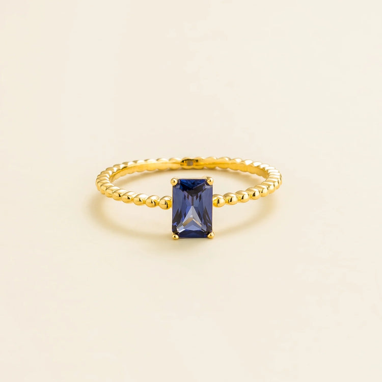 Buchon Blue sapphire gold ring set By Juvetti London