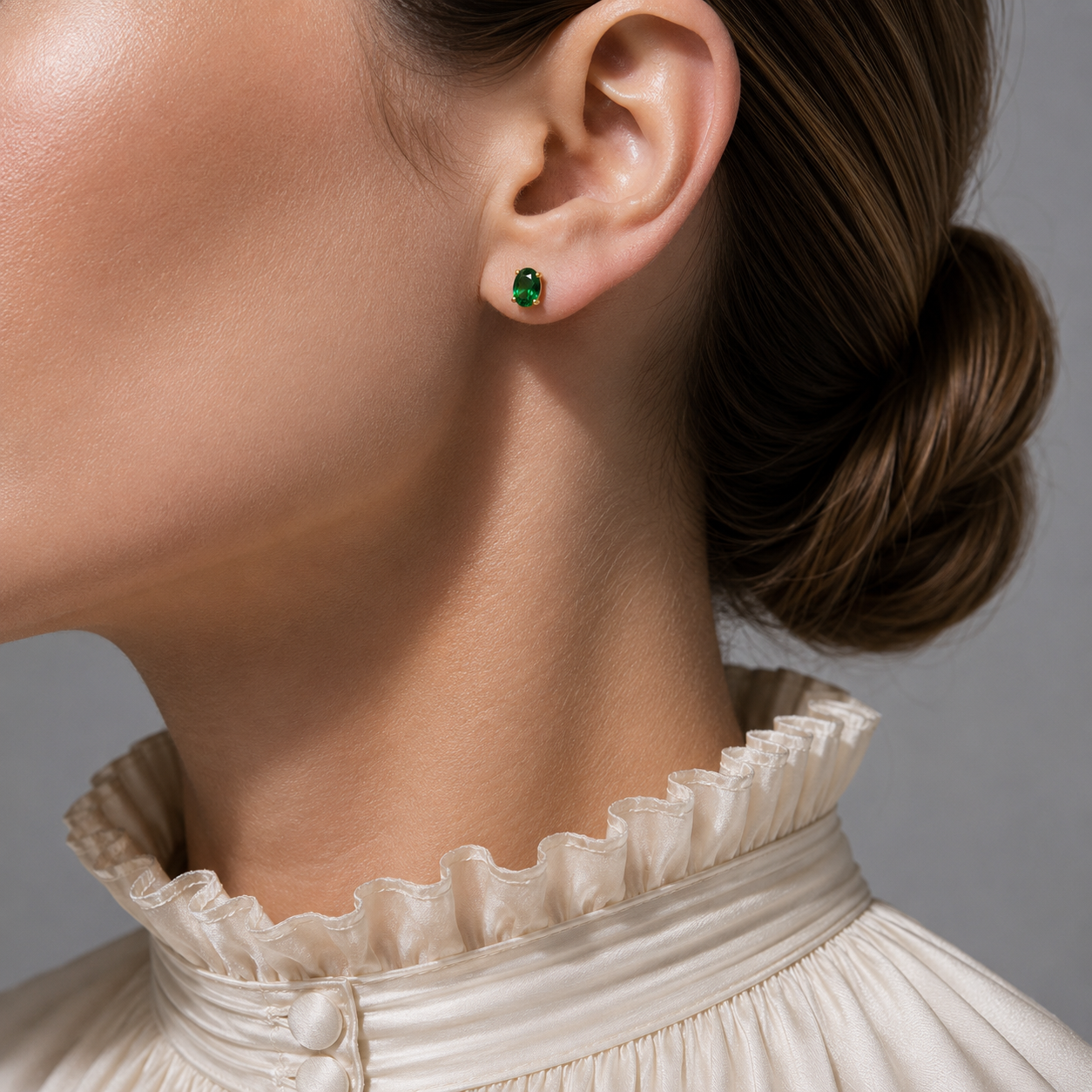 Ovo Emerald Oval Solitaire Stud Earrings in Gold