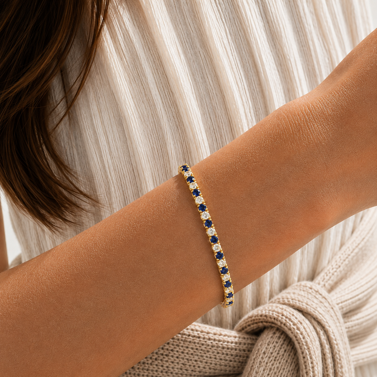 Stacy Blue Sapphire & Diamond Round Tennis Bracelet in Gold
