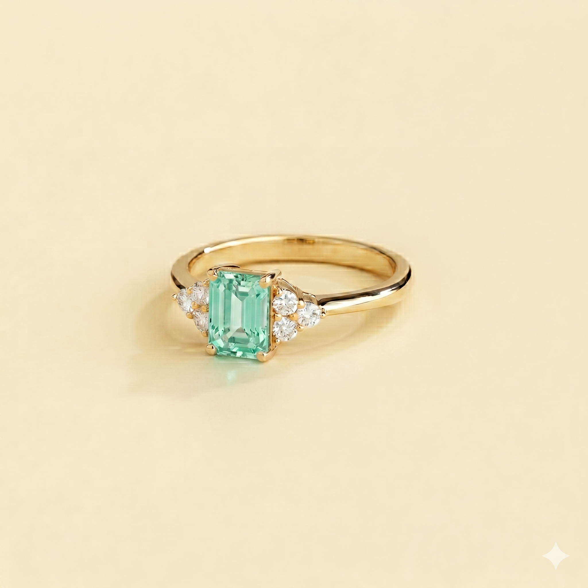 Chateau Green Sapphire Emerald-Cut & Diamond Ring in Gold