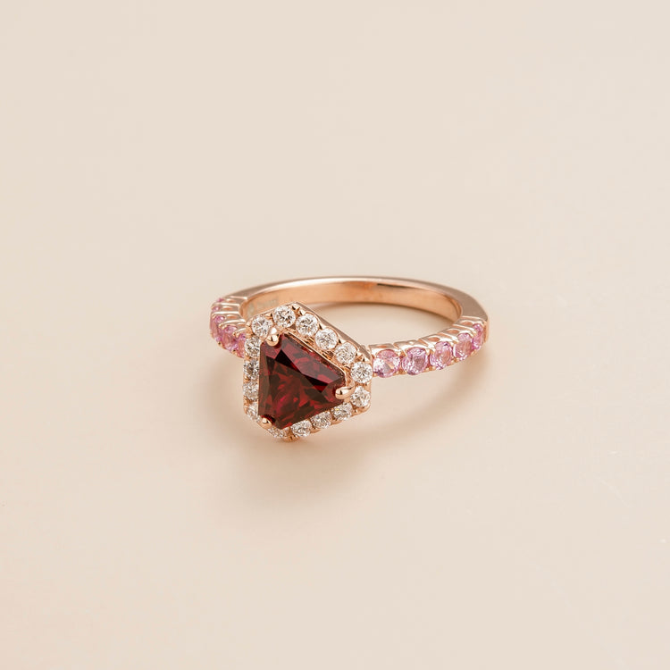 Diana ring in 18K pink gold vermeil set with lab grown diamond, ruby and pink sapphire gem stones. Perfect for yourself and as gift.