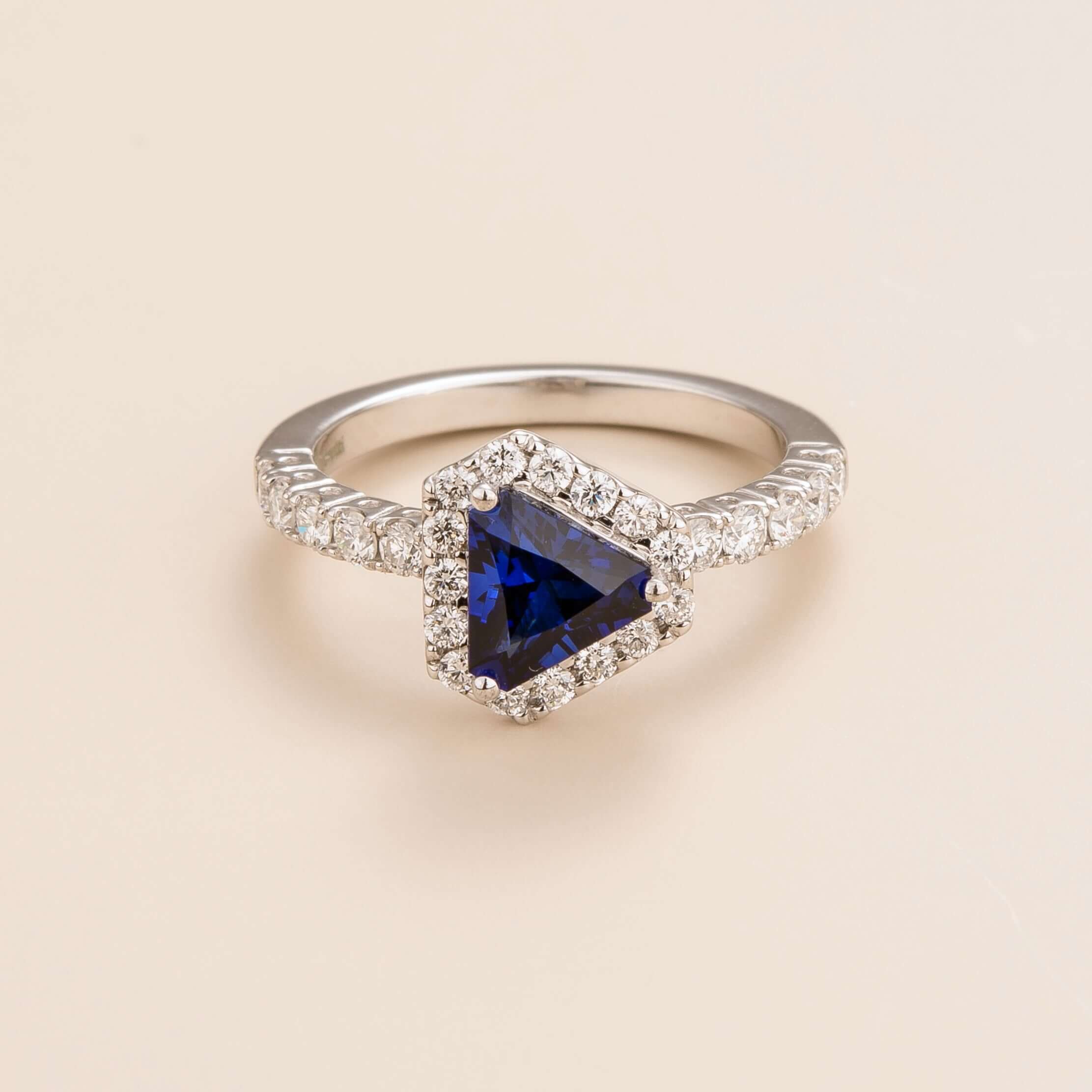 Diana White Gold Ring Blue Sapphire and Diamond Juvetti Bespoke Jewelry London