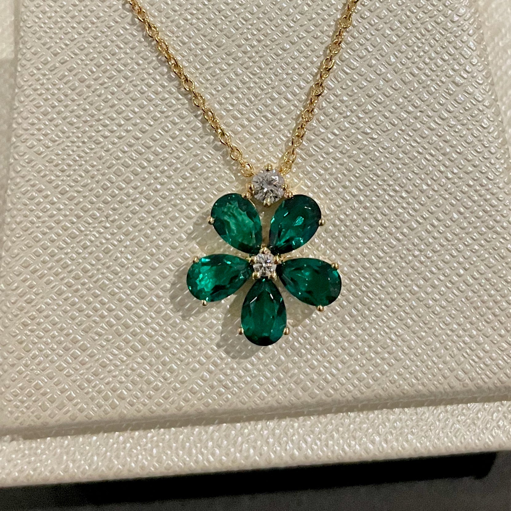 Florea Gold Necklace Emerald and Diamond Best London Jewellery Store