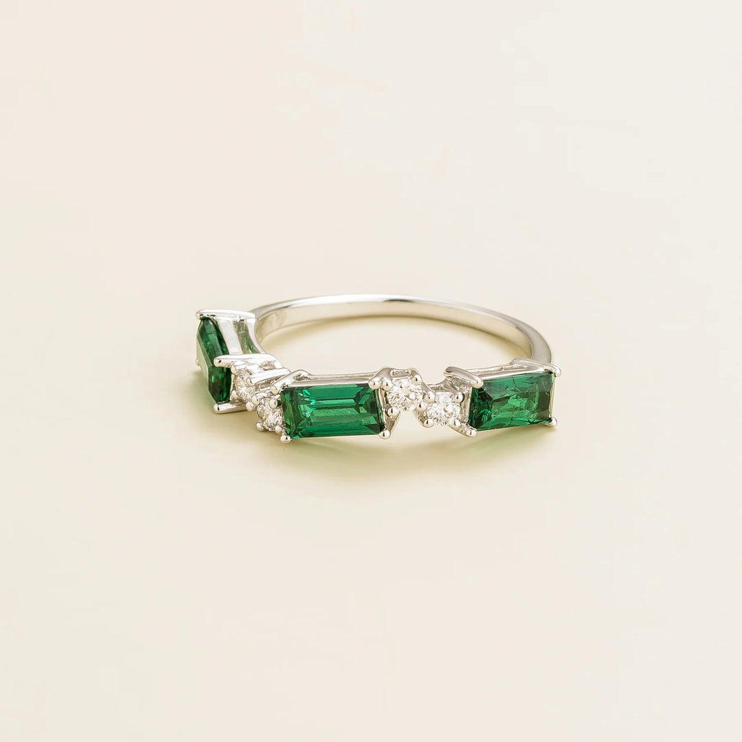 Forma White Gold Ring In Emerald and Diamond By Juvetti Online Jewellery London UK