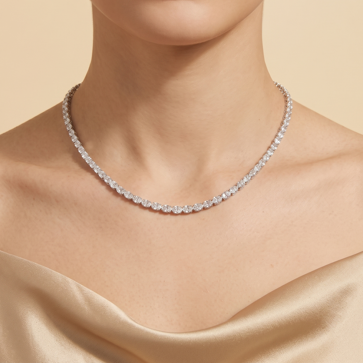 Model wears the Salto oval diamond pendant necklace in white gold