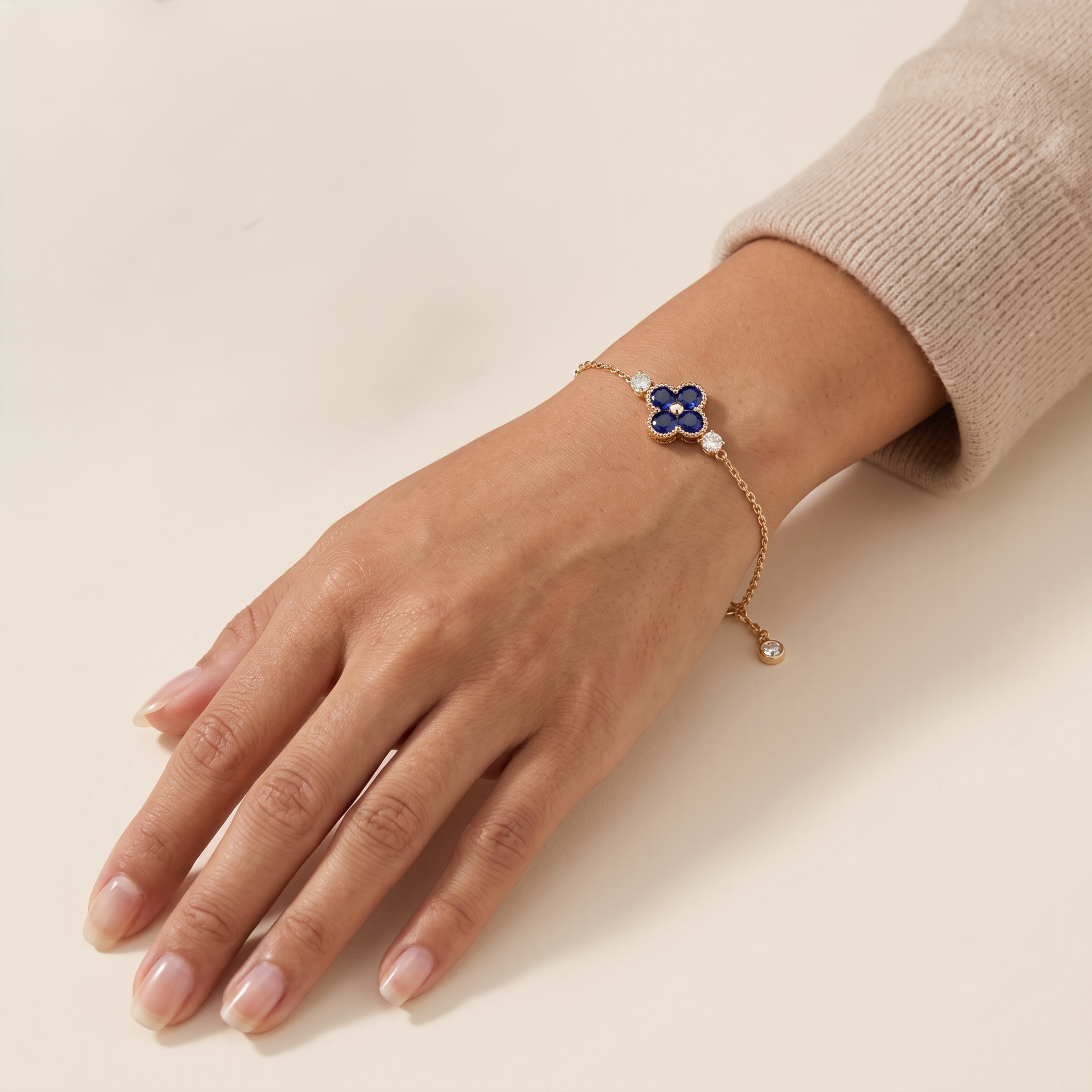 Round-Cut Blue Sapphire & Diamond Four-Leaf Clover Chain Bracelet in Gold