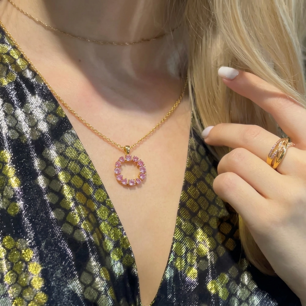 Glorie Pink Sapphire Circle Pendant Necklace in Gold