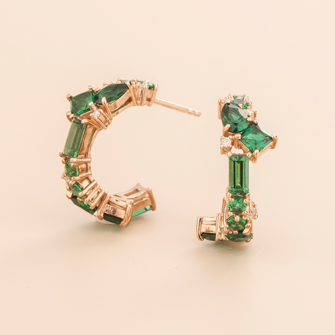 Lanna earrings - medium hoop in Emerald and Diamond in Pink gold