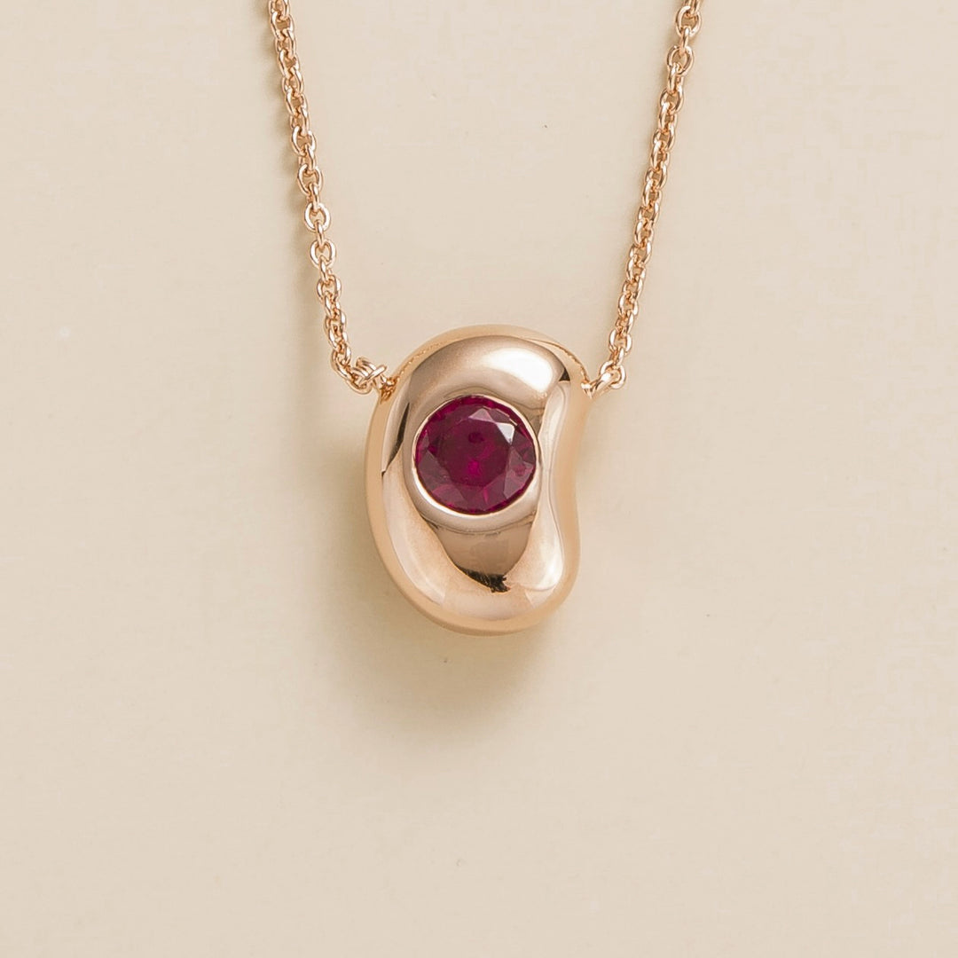 Fava rose gold necklace set with Ruby