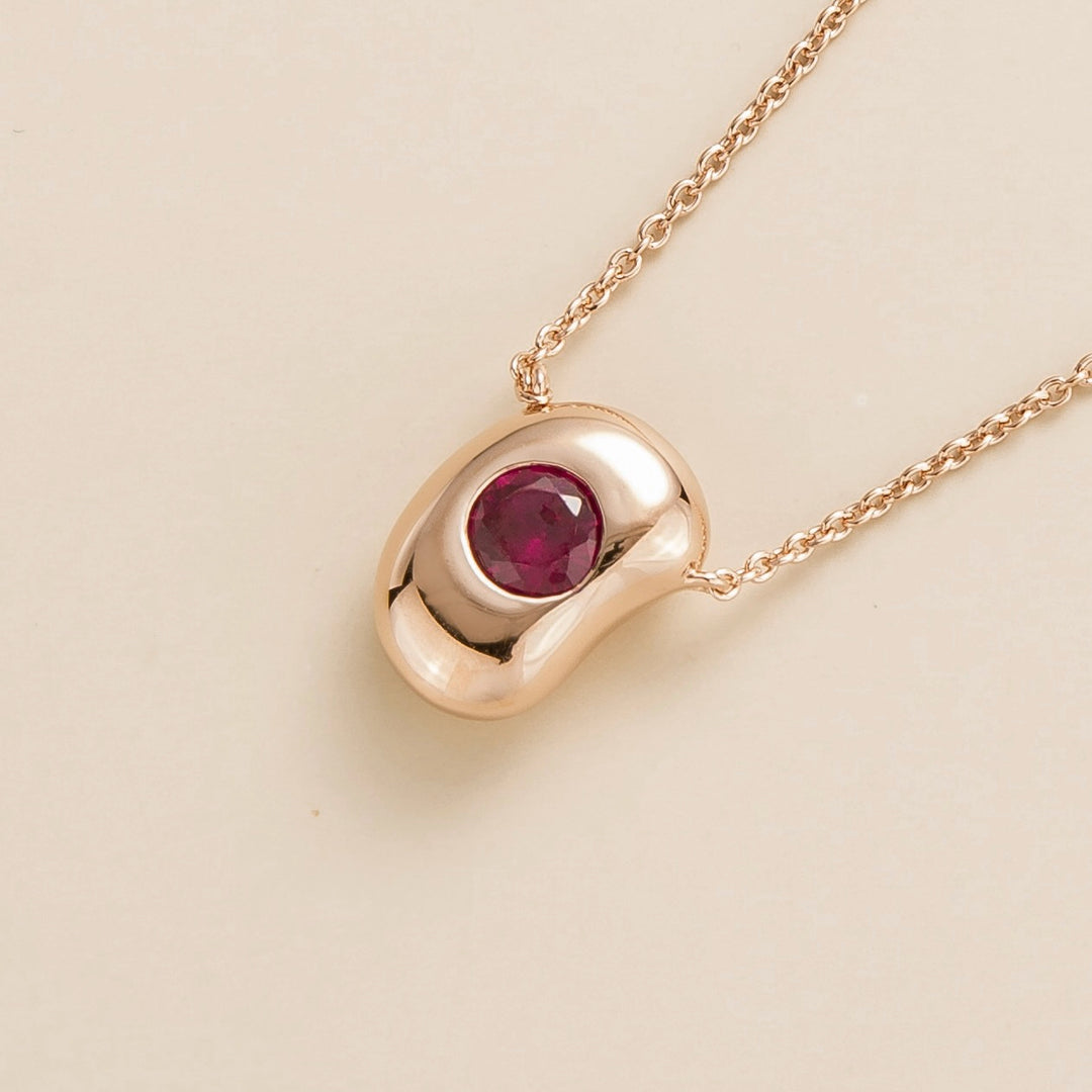 Fava rose gold necklace set with Ruby