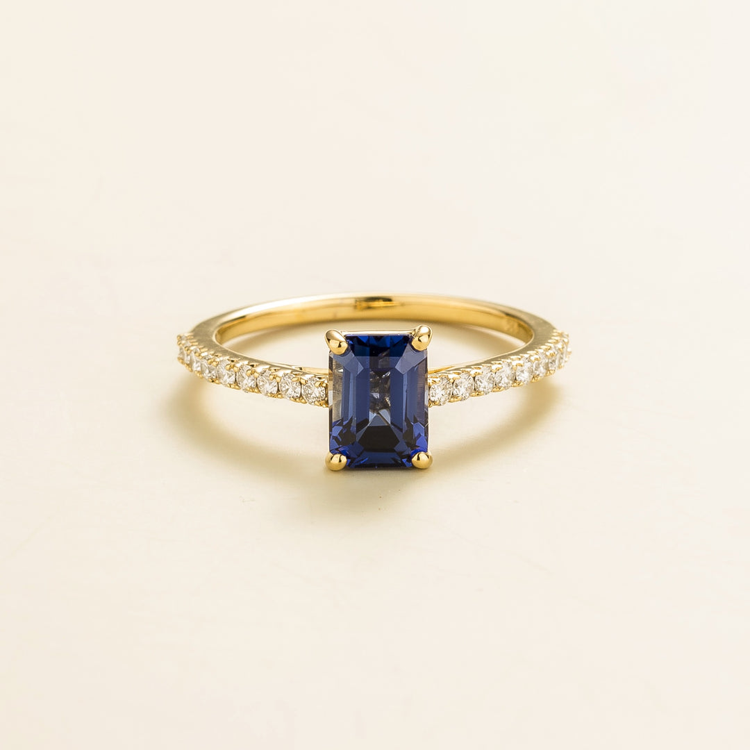 Thamani ring in Royal blue sapphire and Diamond set in Gold