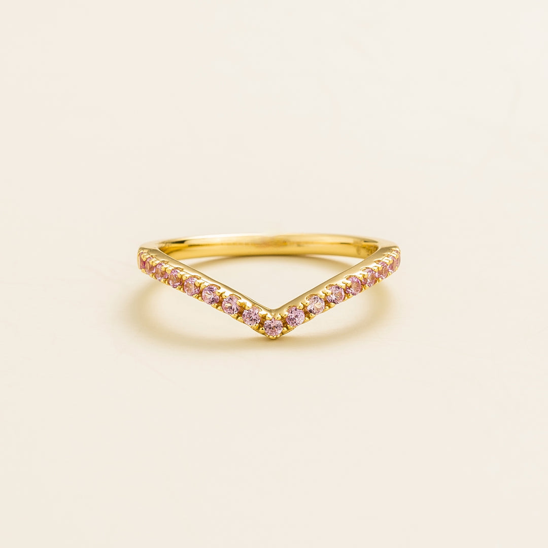 Kasso gold ring set with Pink sapphire