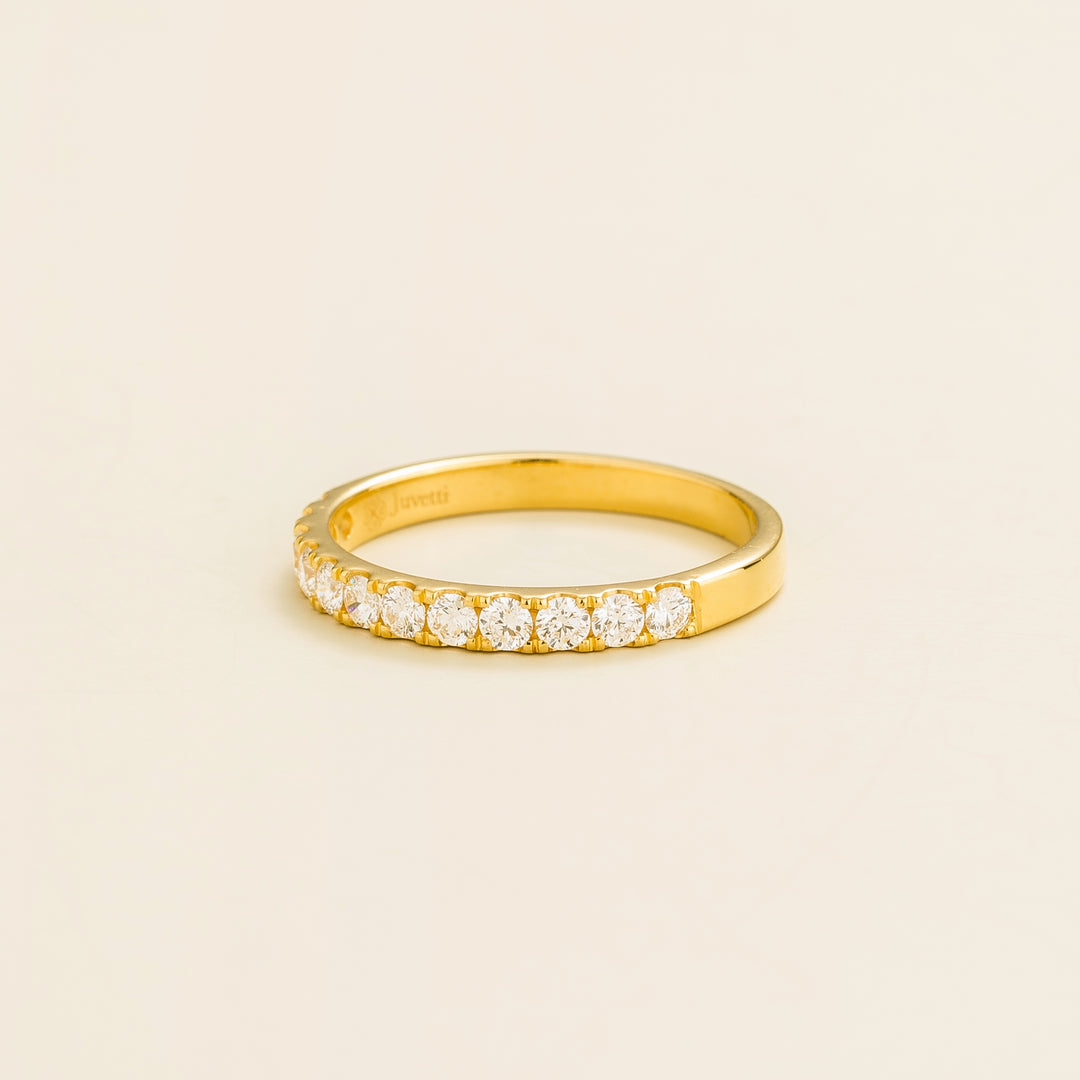 Salto gold ring set with Diamond