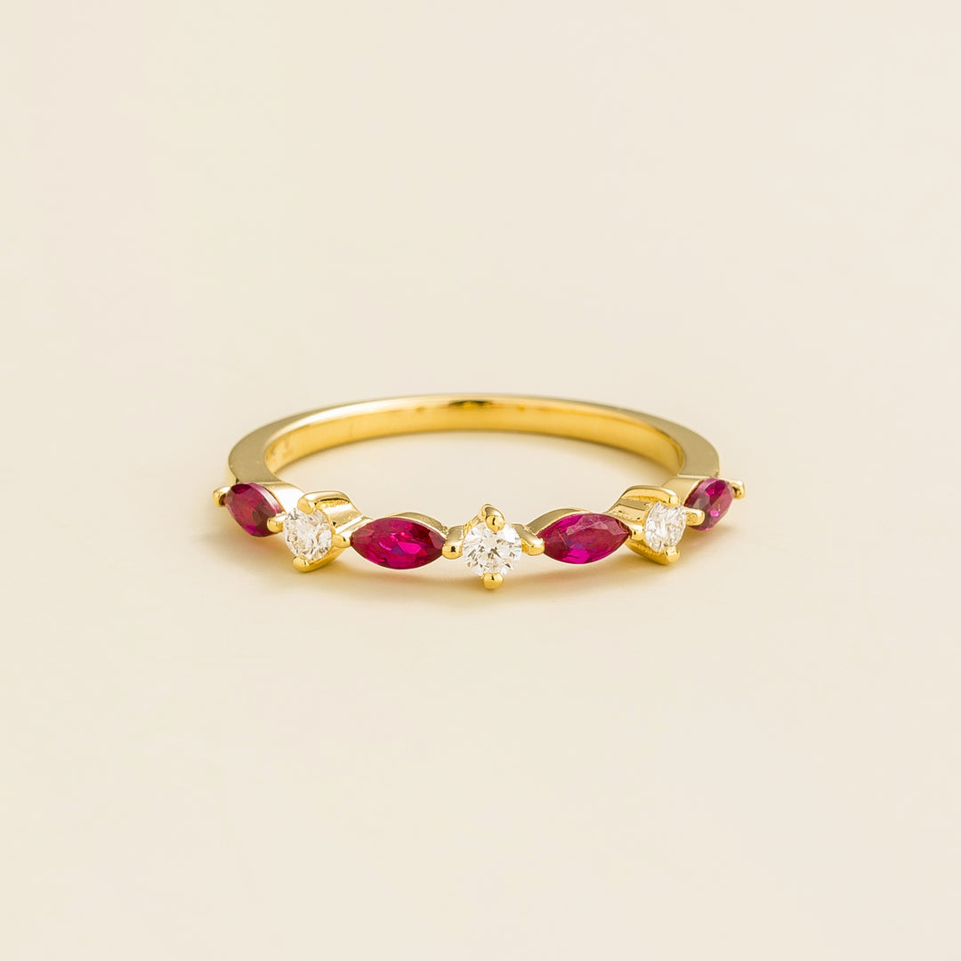 Markiz gold ring in Ruby & Diamond