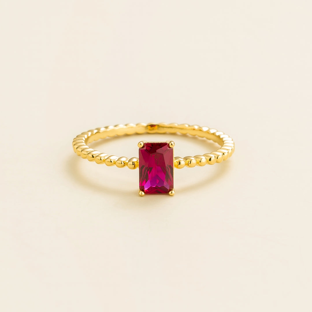 Buchon gold ring set with Ruby