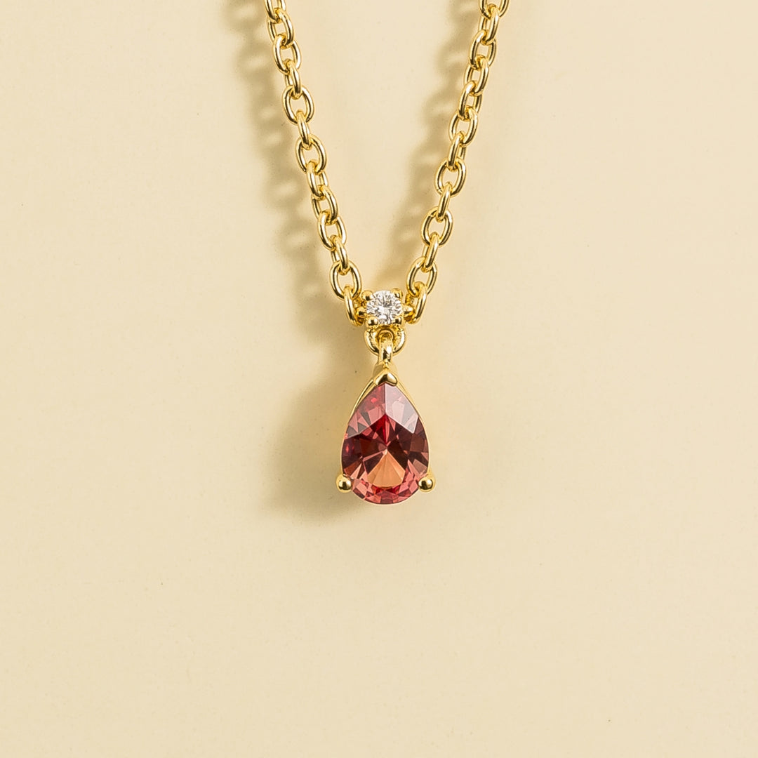 Ori small pendant necklace in Padparadscha sapphire & Diamond set in Gold
