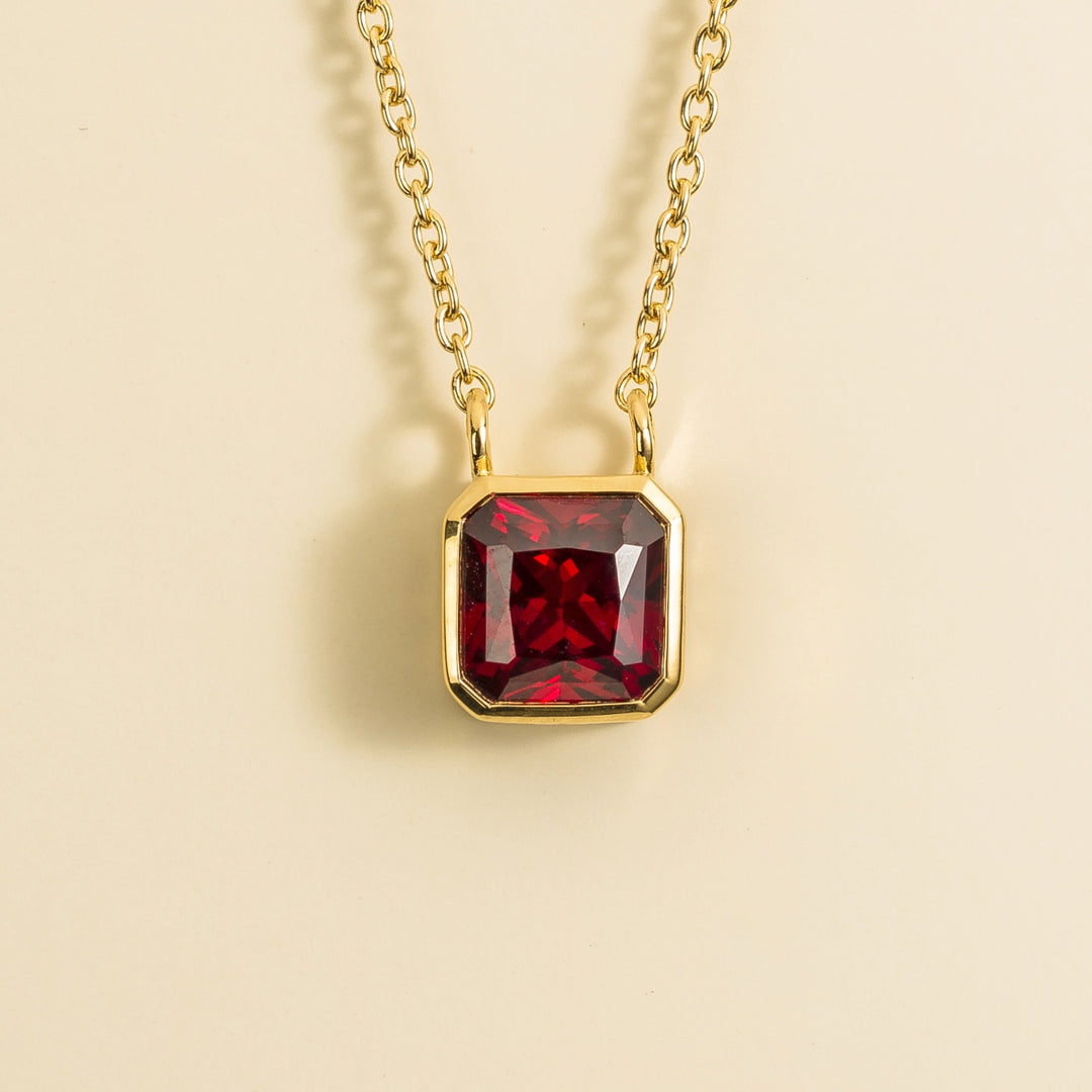Margo Gold Necklace Set With Ruby