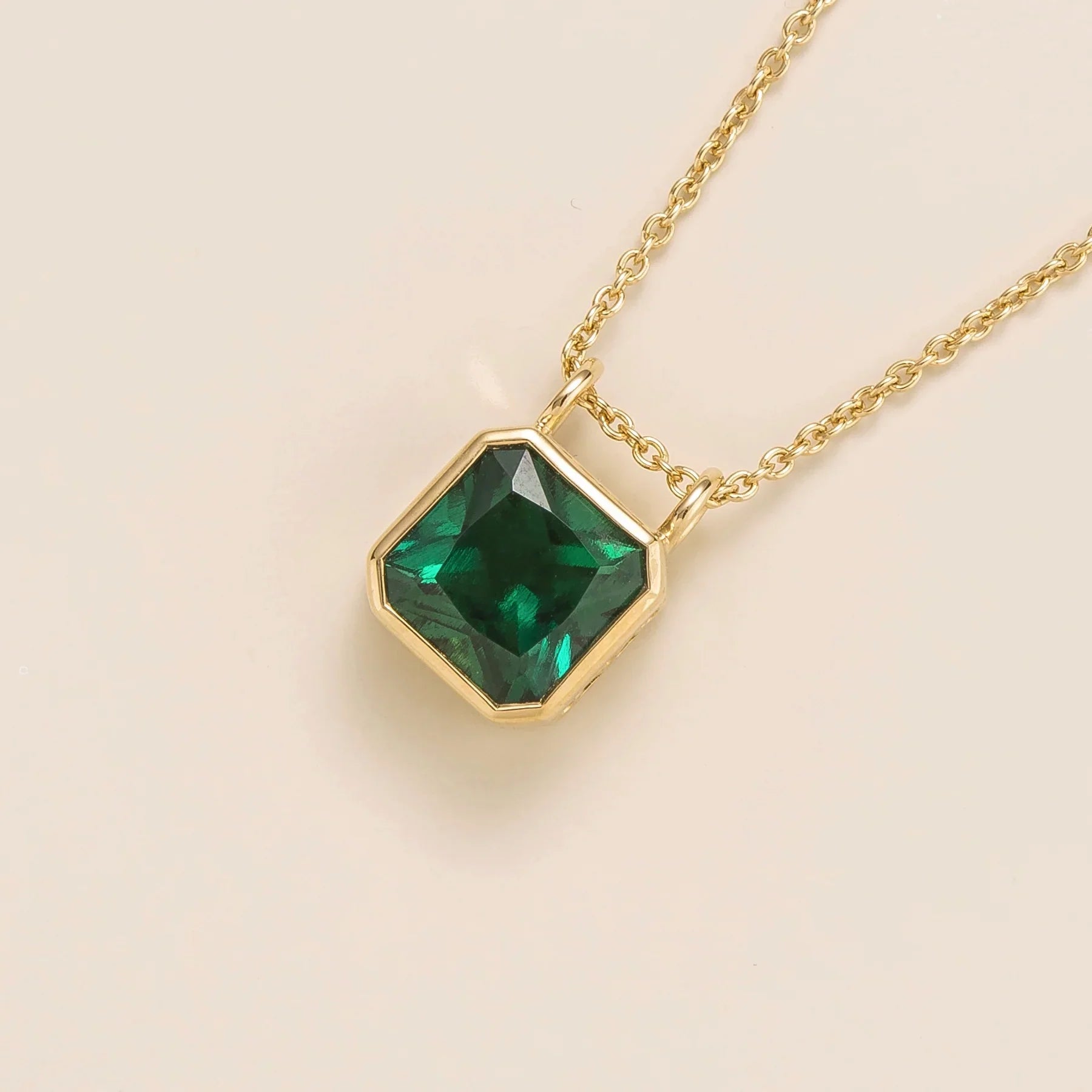 Calin Emerald Asscher-Cut Pendant Necklace in Gold