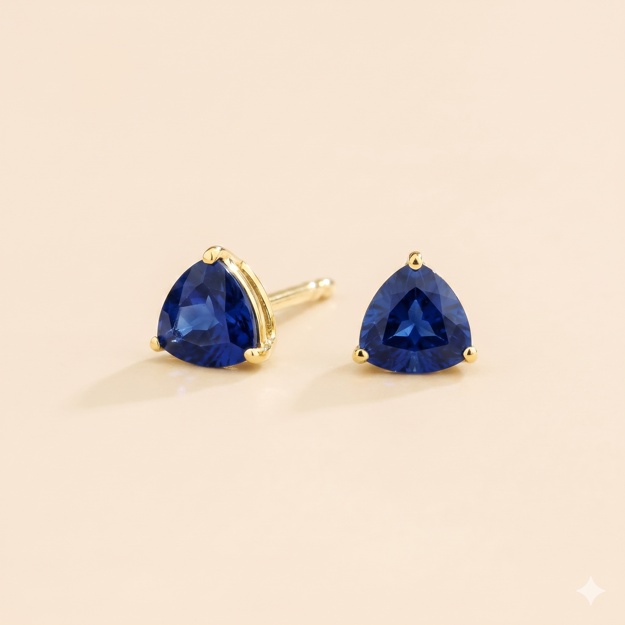 Trillion Blue Sapphire Solitaire Stud Earrings in Gold