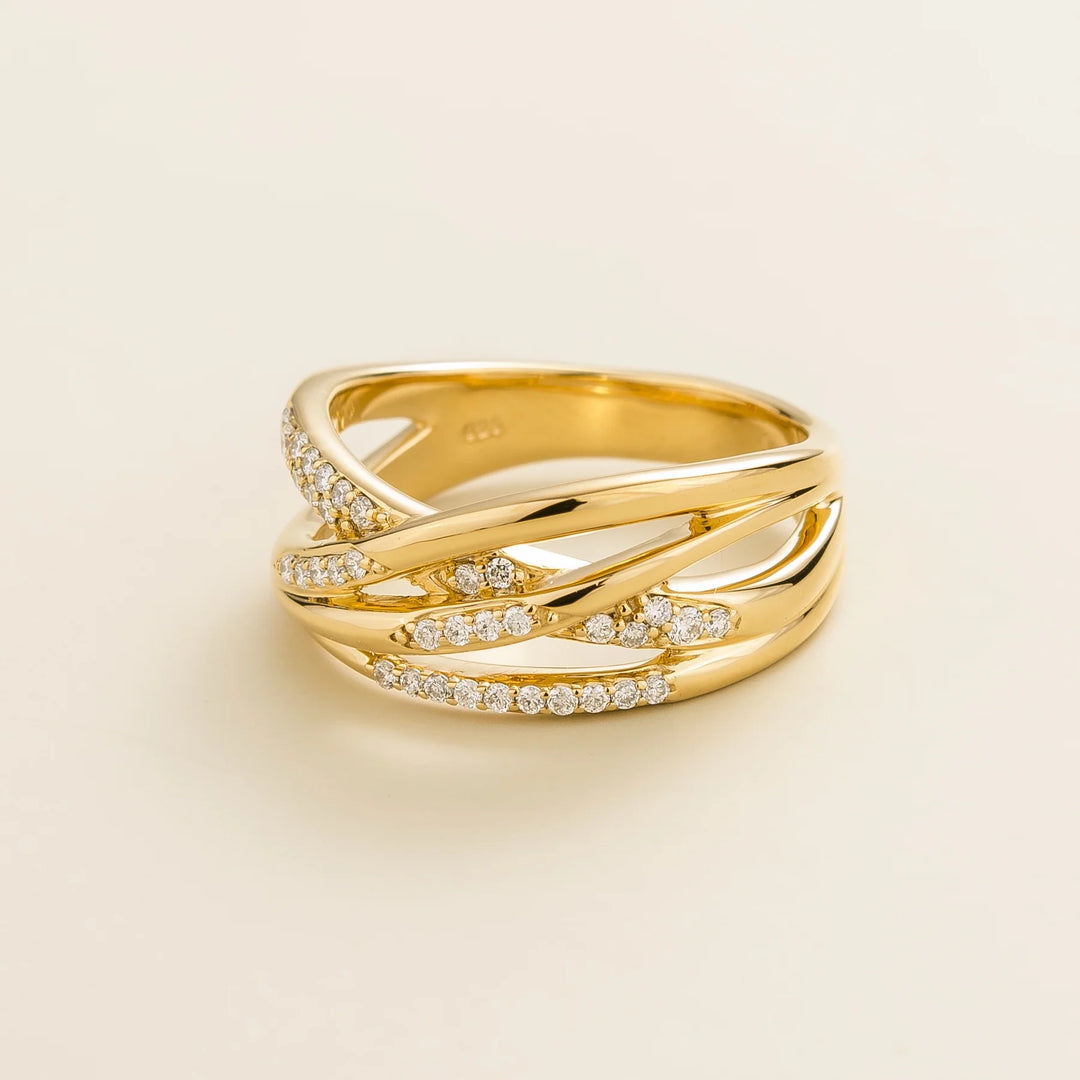 Val Gold Ring Set With Diamond Bespoke Jewellery UK