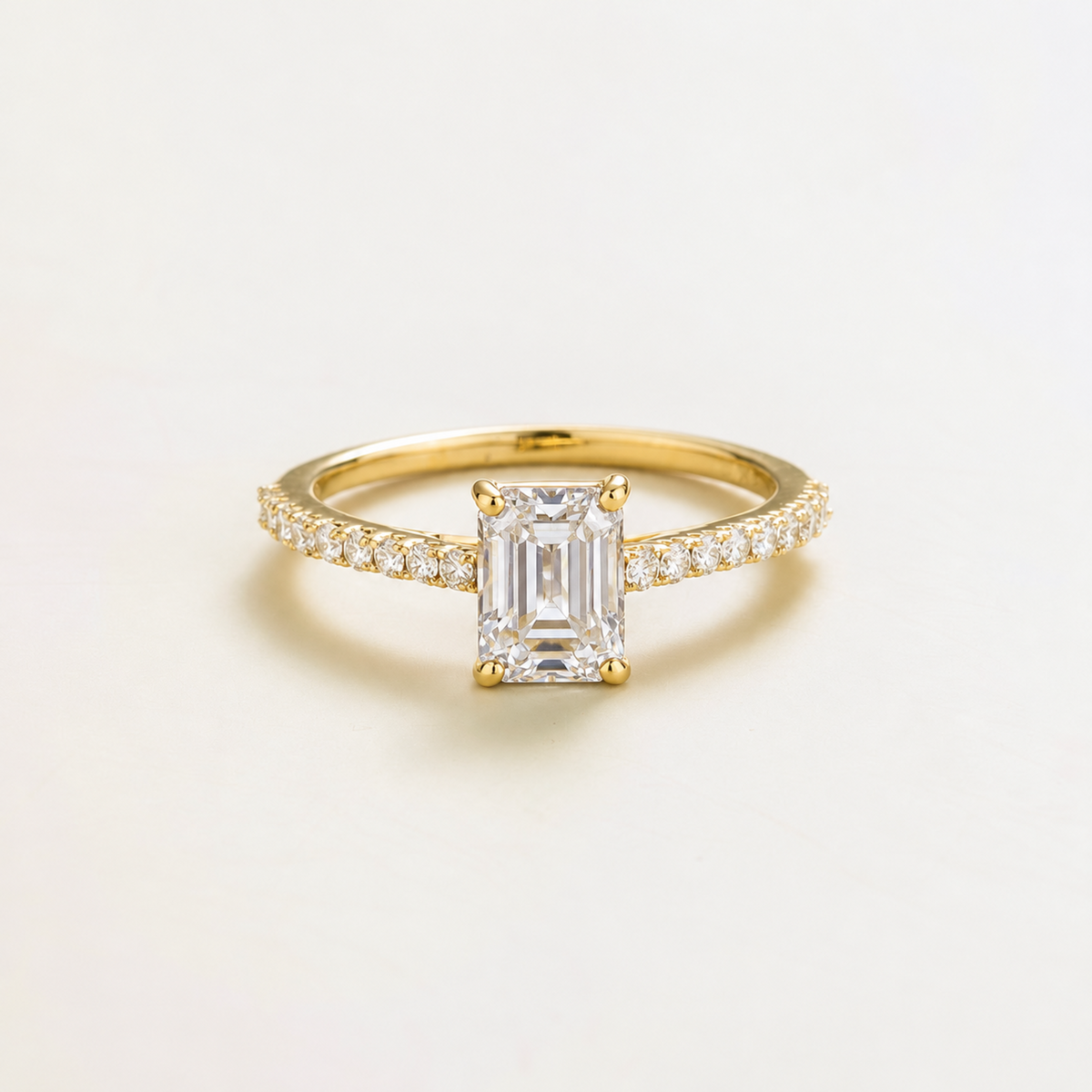 Chelle Emerald-Cut Diamond Solitaire Pavé Ring in Gold | Juvetti