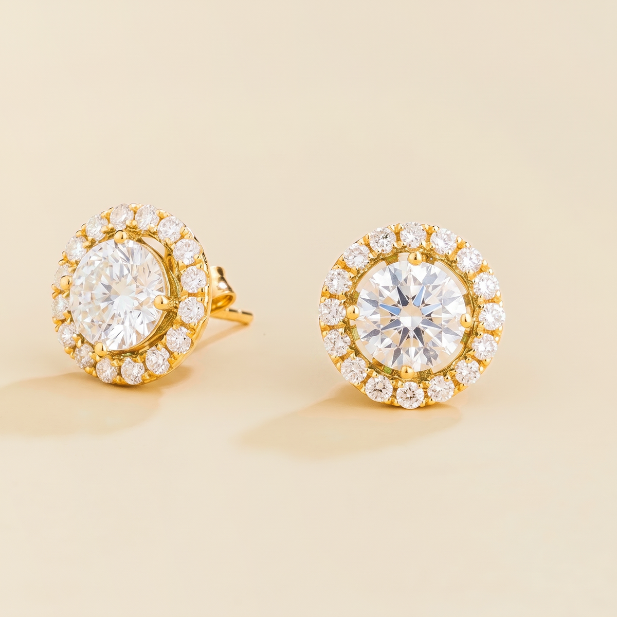 Floret round lab-grown diamond halo stud earrings in gold – view 1 | Juvetti London