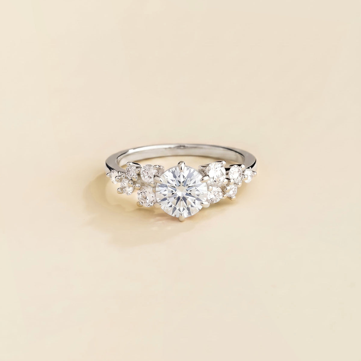 Floret round lab-grown diamond cluster ring in white gold – front | Juvetti London