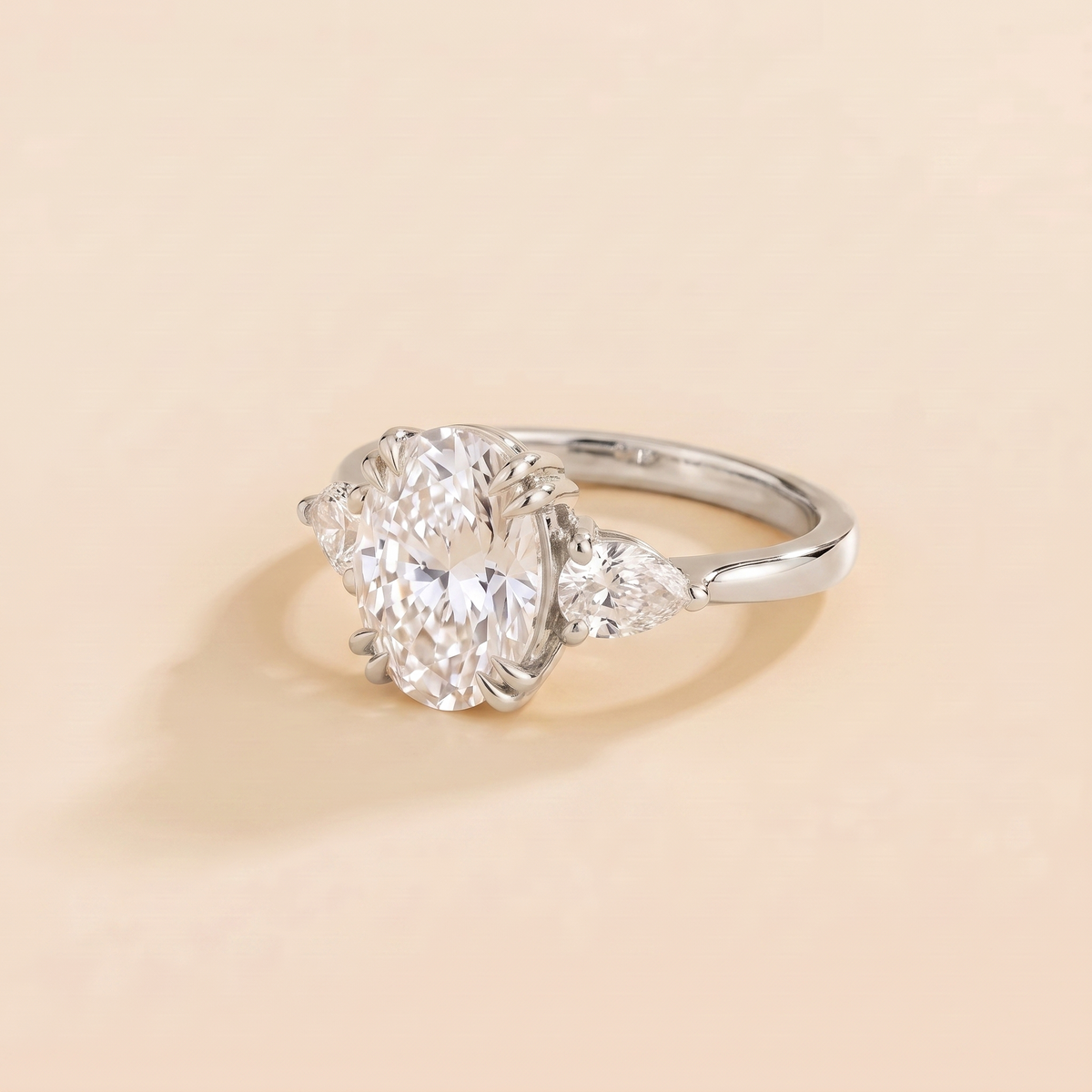 Isra Oval-Cut Lab-Grown Diamond Engagement Ring in White Gold – detail view