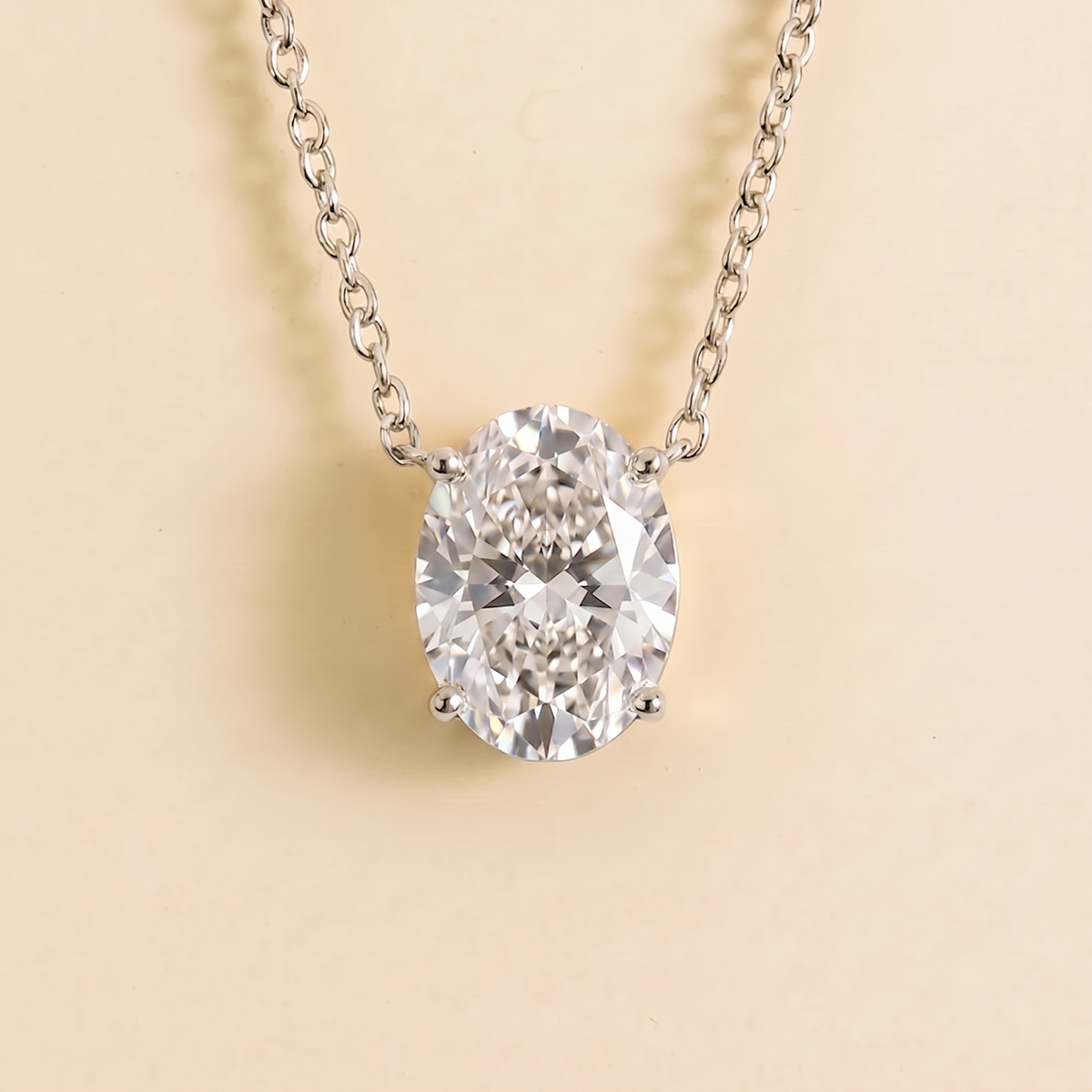 Ovo Diamond Pendant Necklace in White Gold