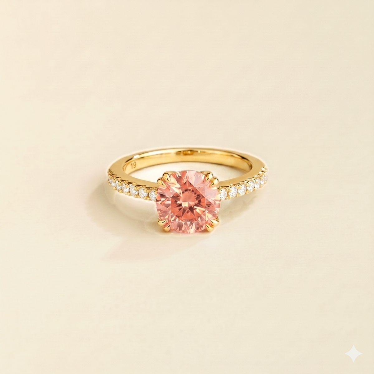 Como round lab-grown padparadscha sapphire solitaire pavé ring in gold – front | Juvetti London