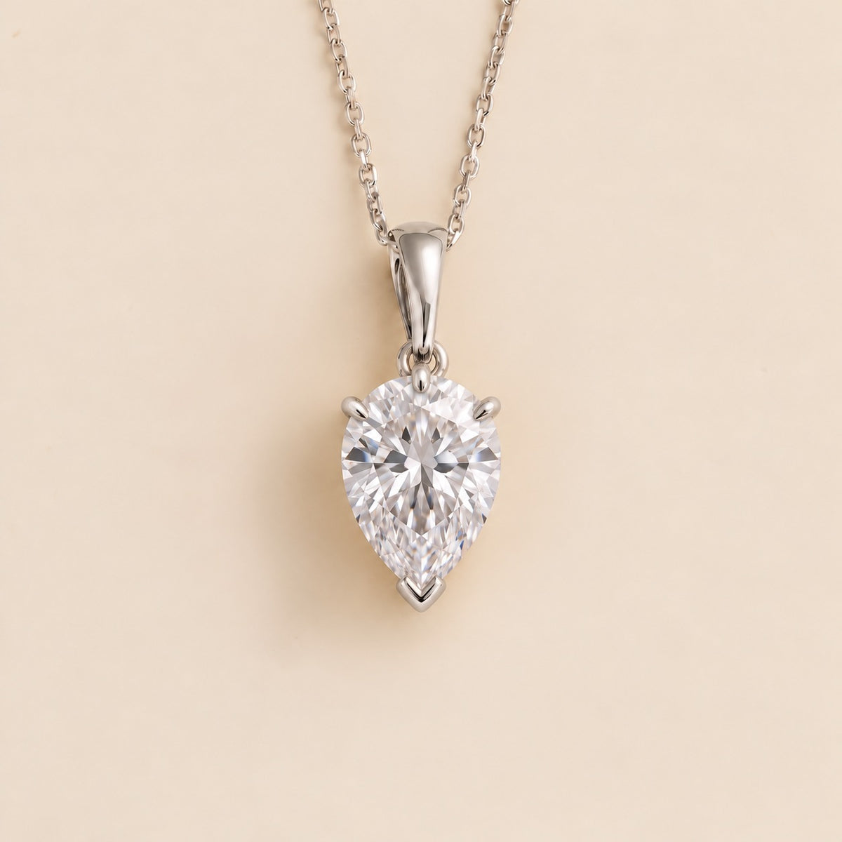 Pandal pear lab-grown diamond solitaire pendant necklace in white gold – front view | Juvetti