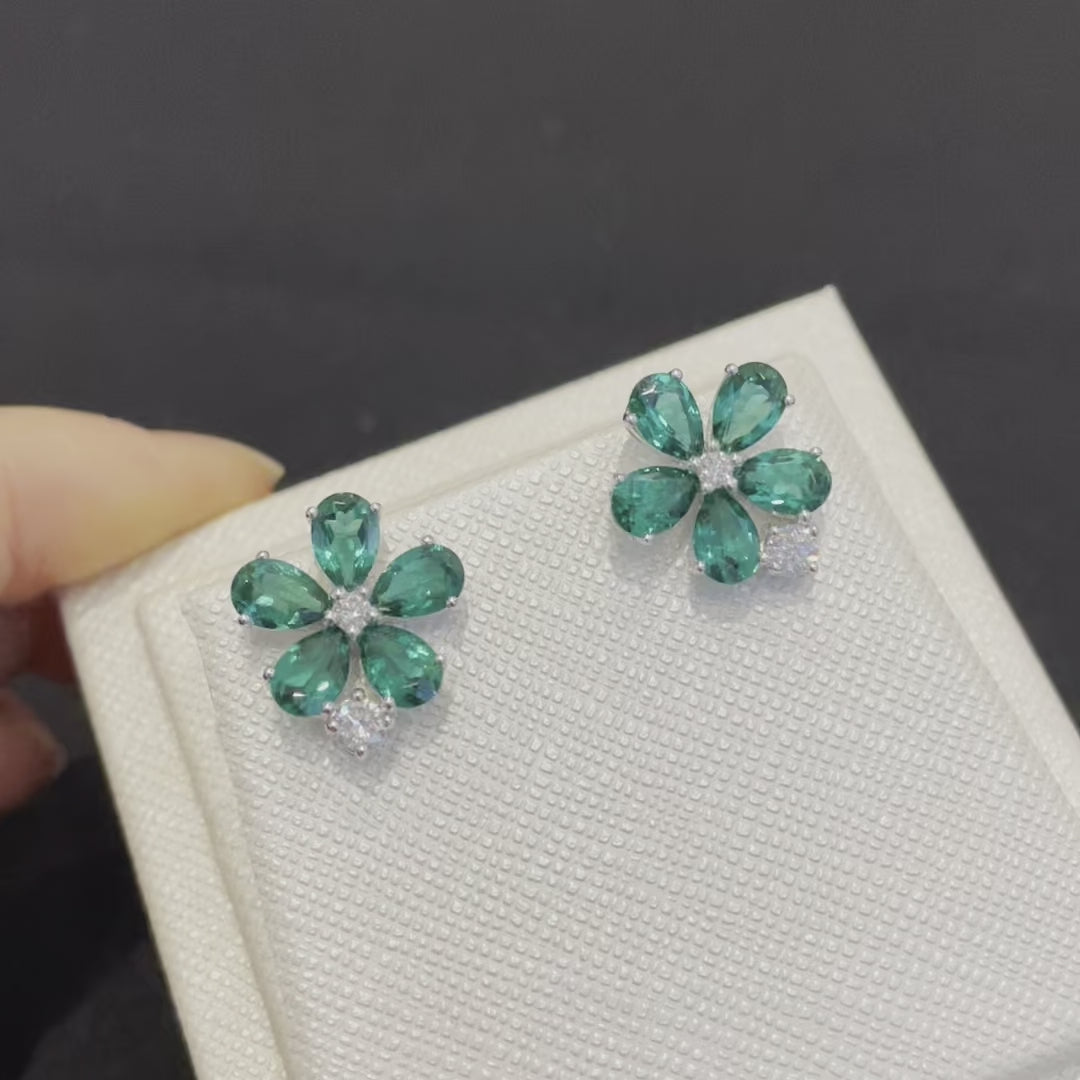 Florea white gold earrings Emerald & Diamond
