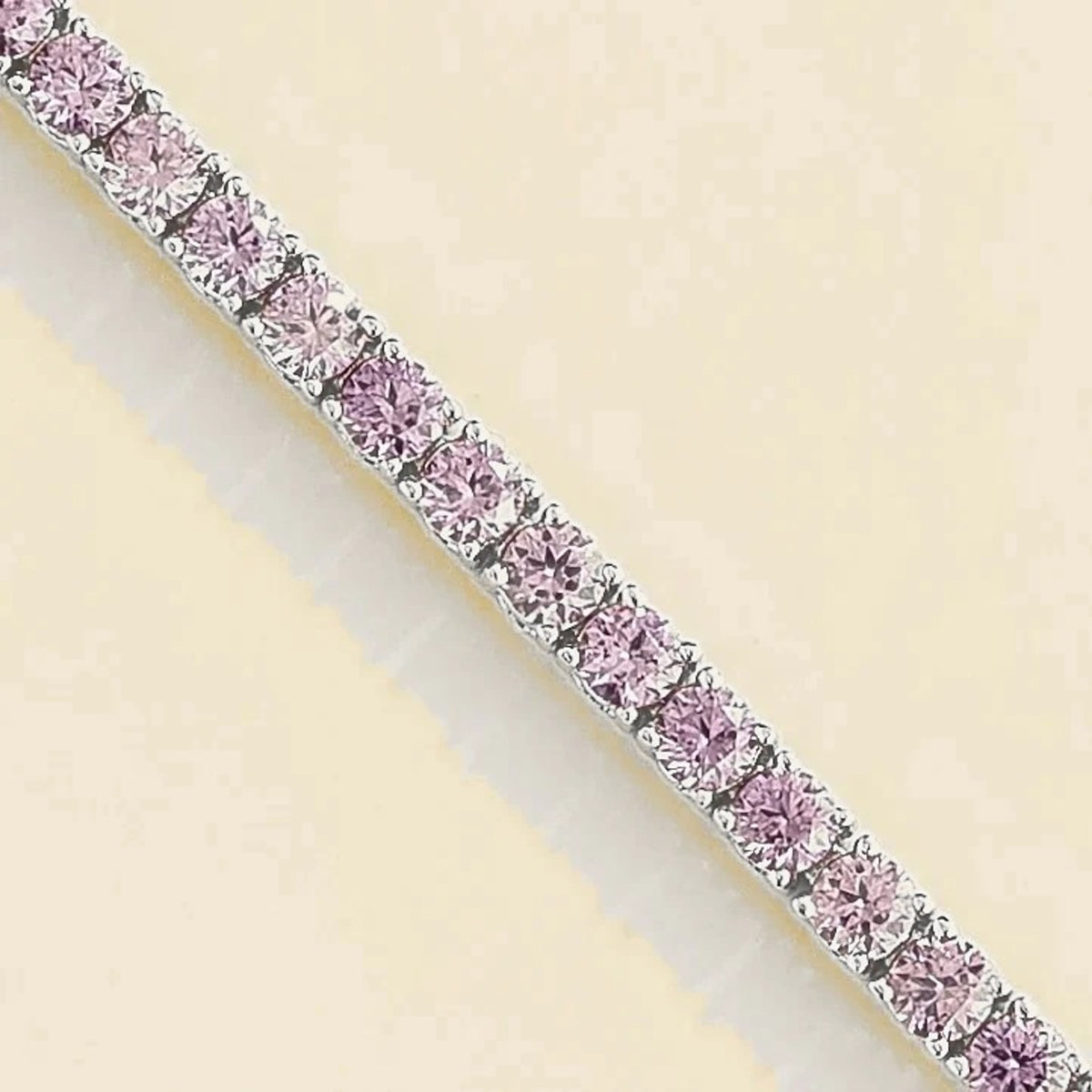 Stacy Purple Sapphire Round Tennis Bracelet in White Gold – detail