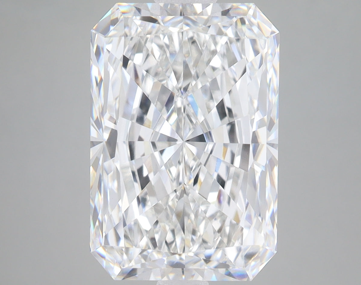 IGI certificate for 7.07ct Radiant lab-grown diamond, F VVS2