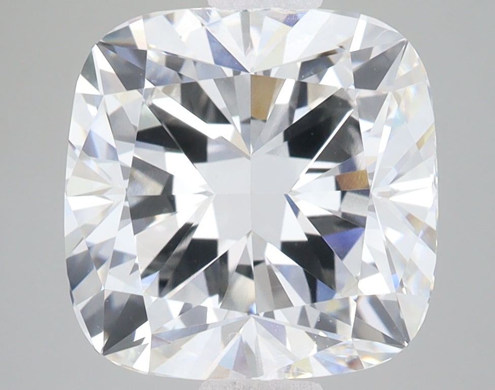 5.18ct Cushion lab-grown diamond, F VVS2 – 360° view