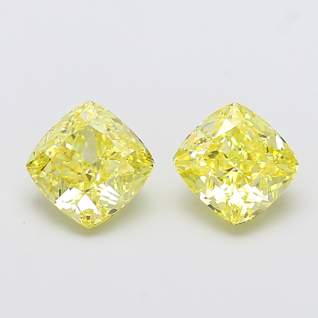 2.67ct Cushion lab-grown diamond, Fancy Intense Yellow, VS1