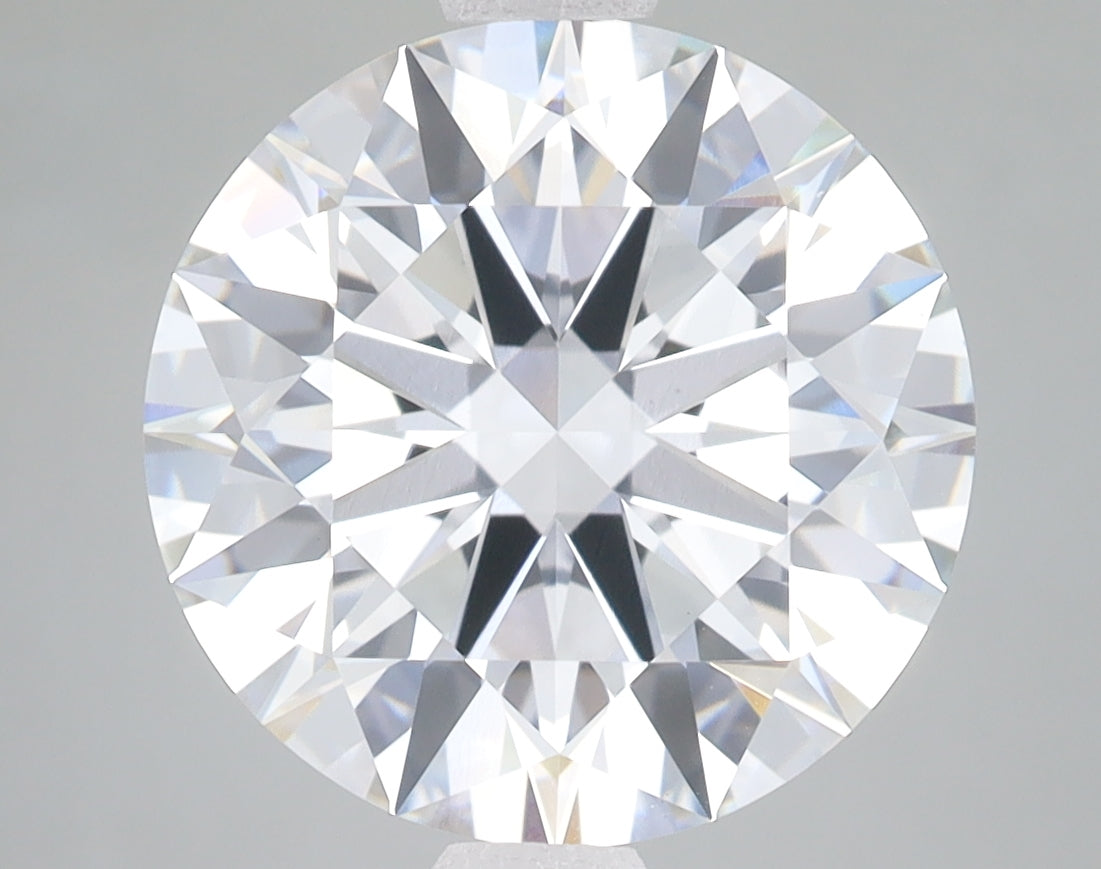 5.5ct Round lab-grown diamond, D VVS2